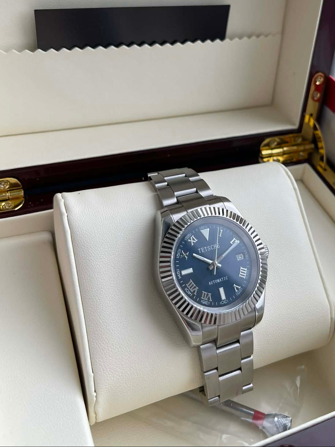 Custom Tetsche Ur - Personligt Design